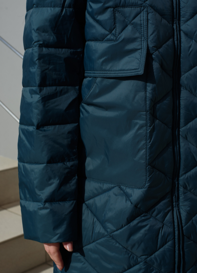 Женский плащ с капюшоном темно-зеленого цвета модель № 22580 универмаг малина