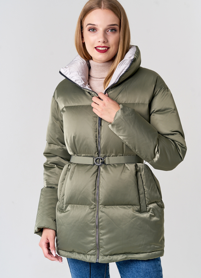 Пуховик женский с воротником стойкой модель № 21571 меха малина