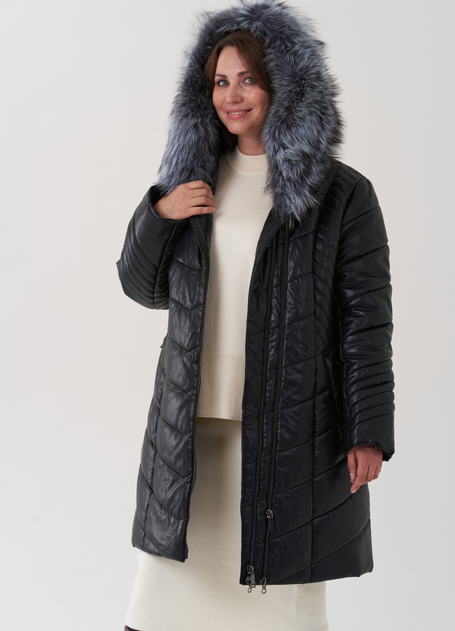 Пуховик из эко кожи с капюшоном на молнии модель № 2639 универмаг малина