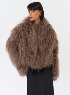 Короткая шуба из ламы