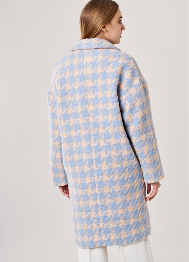 Женское пальто голубого цвета  модель № T4F W9811 универмаг малина