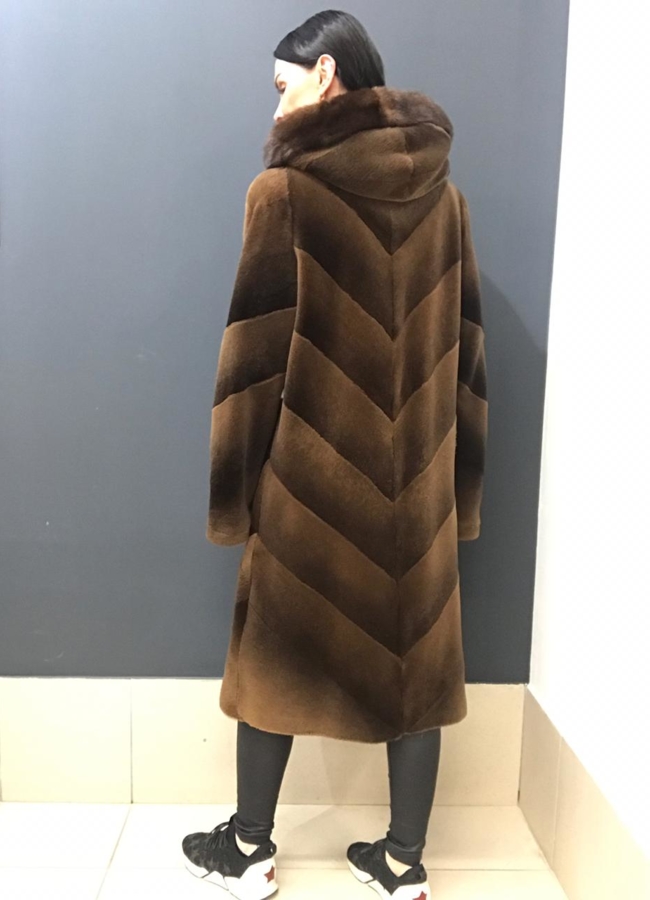 Шуба из нутрии модель № Линда в кредит