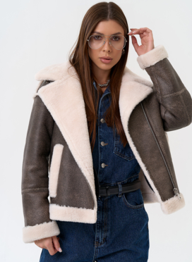 Женская короткая дубленка из эко замши