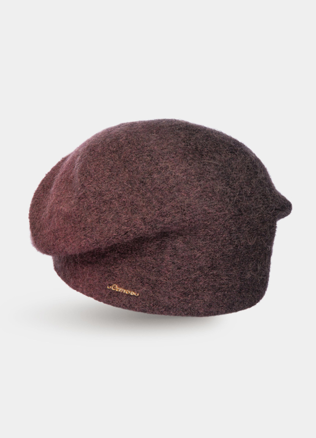 Берет модель № А-88 меха малина