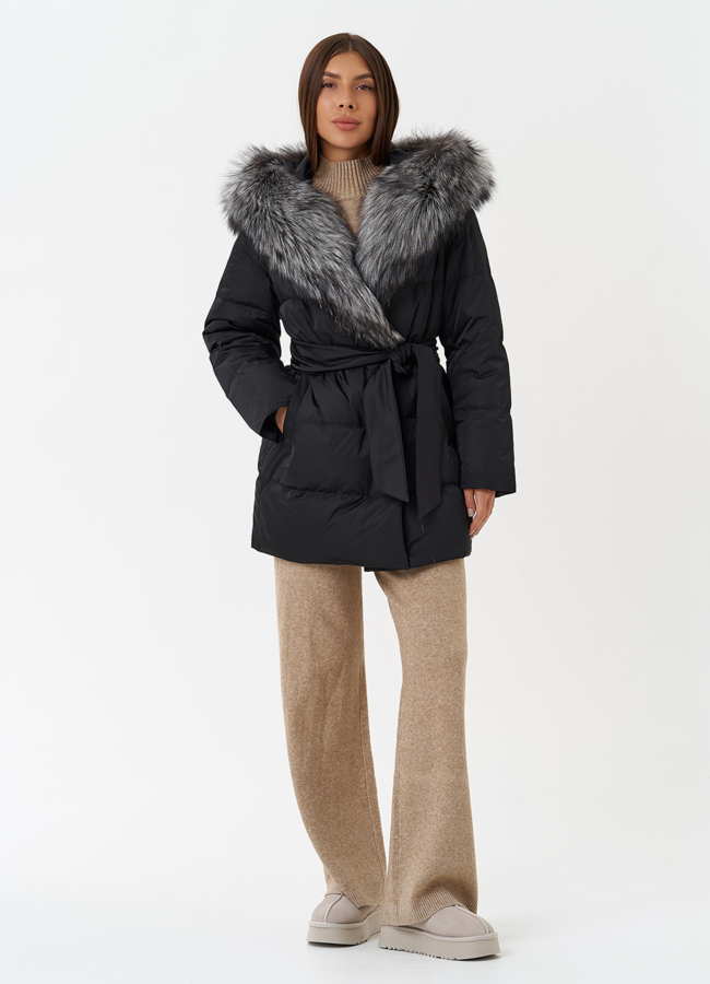 Пуховик с мехом чернобурки модель № 28856 меха малина