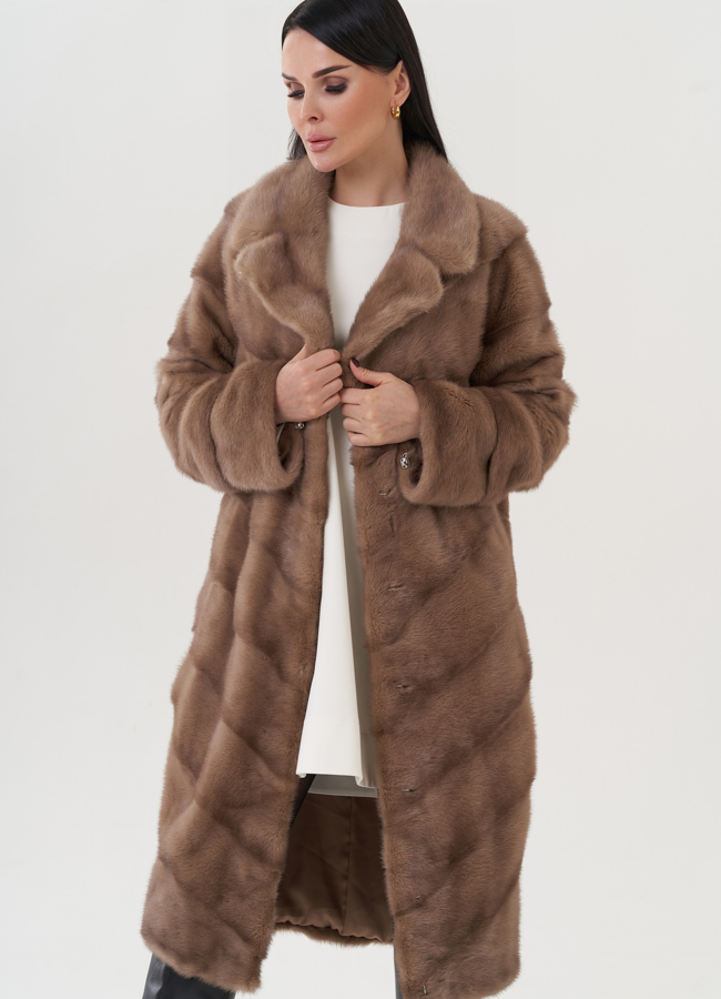 Шуба из норки с английским воротником  модель № 25734 универмаг малина