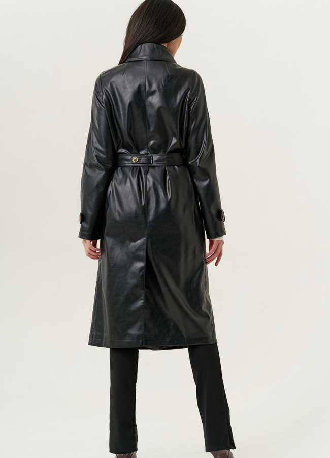 Женский плащ из эко кожи с английским воротником модель № 21844 в кредит