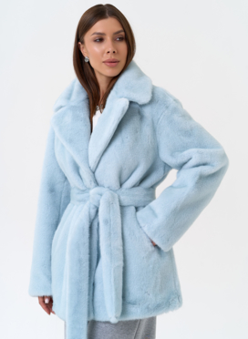 Женская шуба из эко меха в голубом цвете Женская шуба из эко меха в голубом цвете