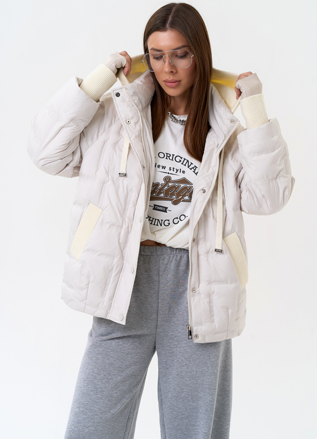 Женская куртка с трикотажным капюшоном модель № 31387 универмаг малина