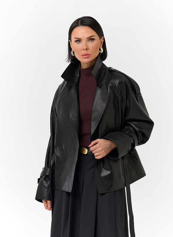 Женская куртка из натуральной кожи с поясом