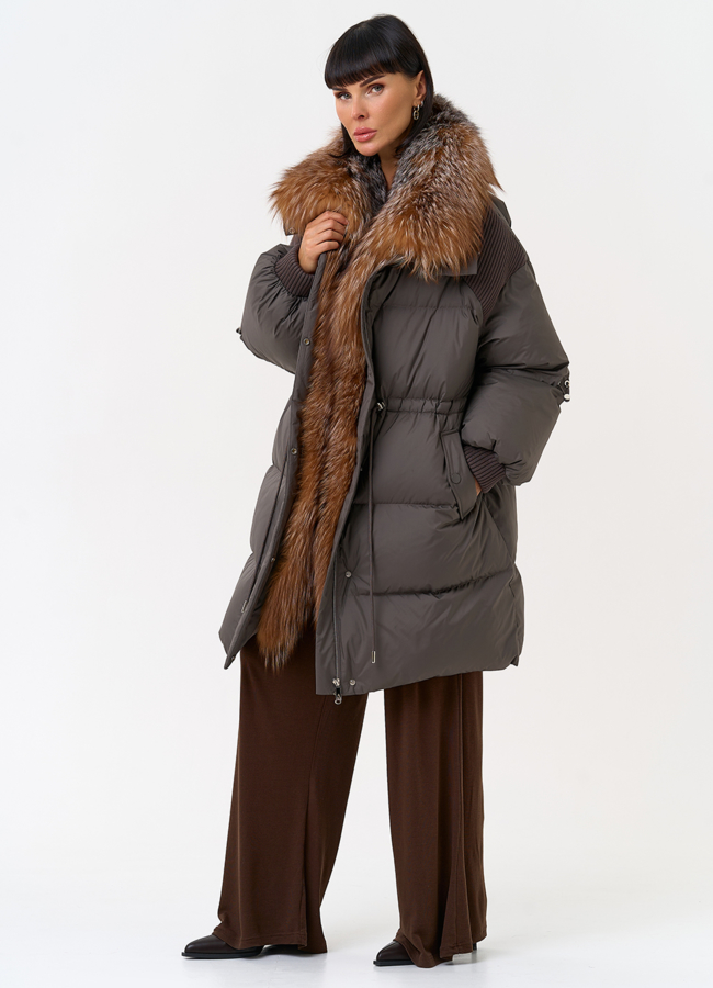 фото Женский пуховик с отделкой из меха лисы модель №  31537 фото Женский пуховик с отделкой из меха лисы модель №  31537