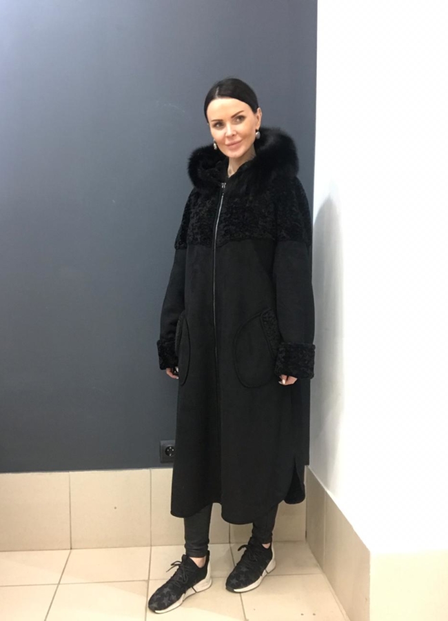 Дубленка, цвет черный модель № L17 меха малина