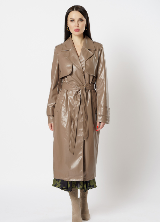 Плащ женский из эко кожи бежевого цвета модель № 03 в кредит