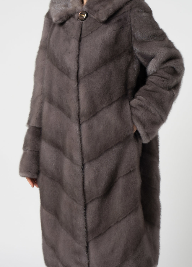 Светлая длинная шуба из норки модель № 1505 в рассрочку