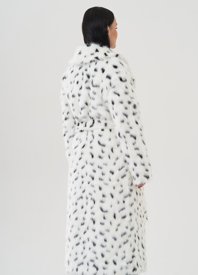 Пальто из эко меха с анималистичным принтом модель № 24910 универмаг малина