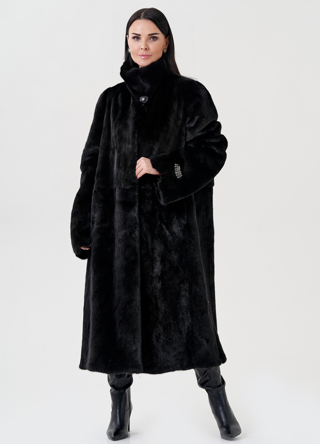 Норковая шуба черного цвета  модель № 23991 универмаг малина