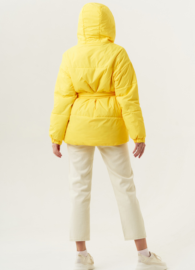 Женская утепленная куртка с капюшоном и поясом модель № 22397 универмаг малина