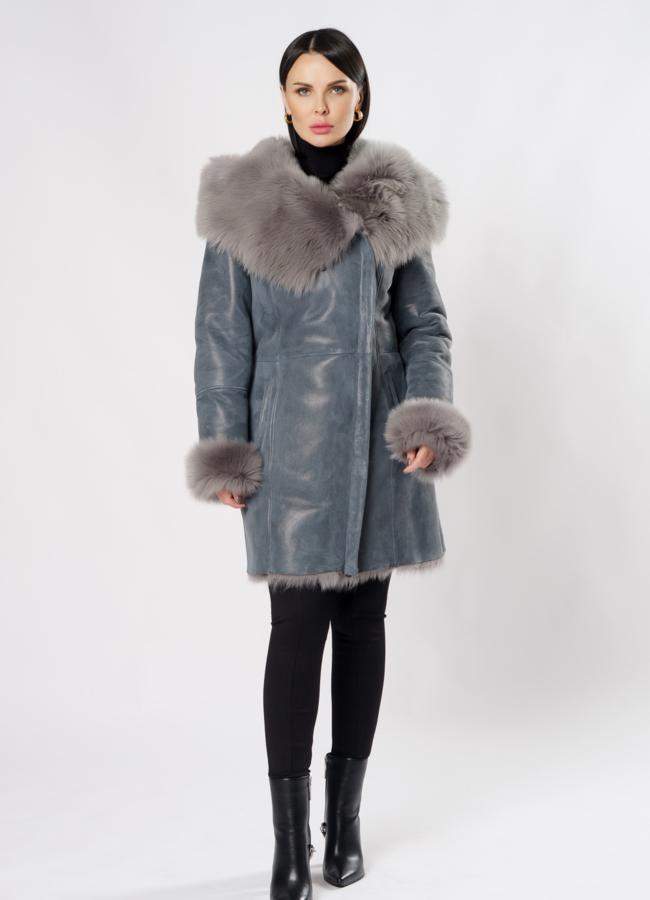 фото Дубленка серого цвета с капюшоном модель № 7466