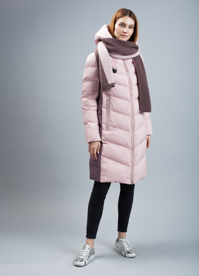 Пуховик  женский модель № П-328 меха малина