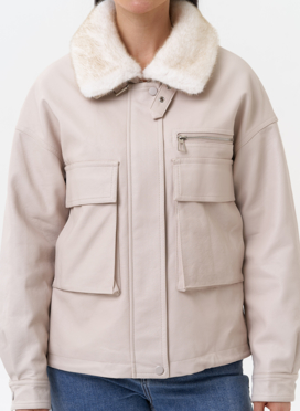 Куртка весенняя из искусственной кожи  Куртка весенняя из искусственной кожи