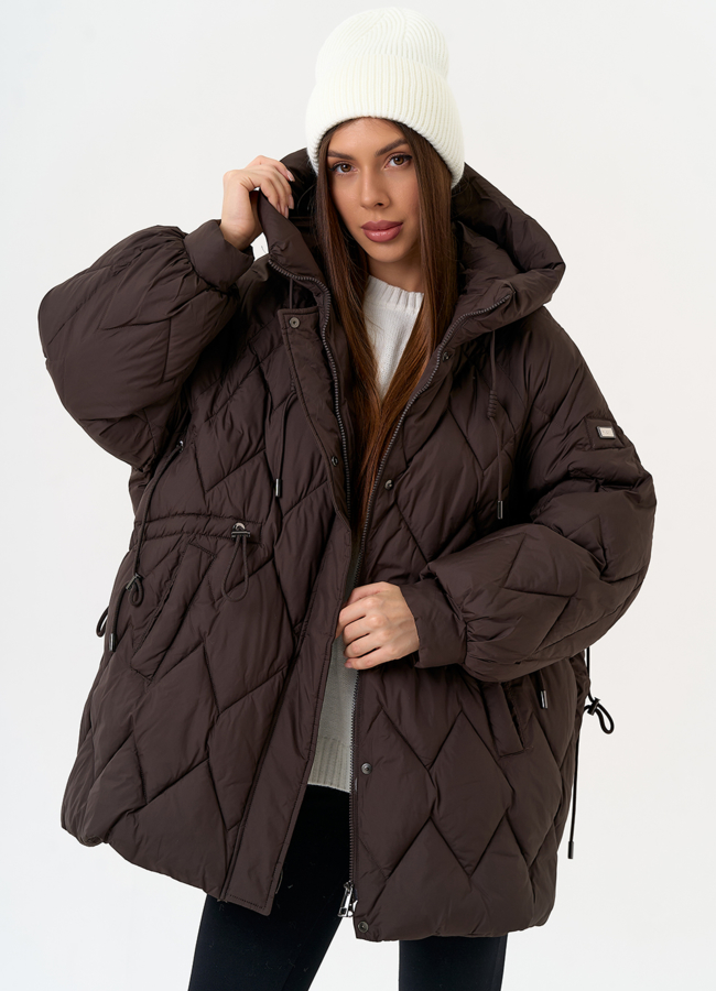 Женский пуховик с капюшоном коричневого цвета модель № 31519 меха малина