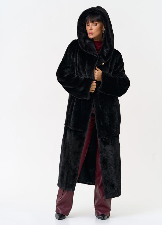Женская шуба из скандинавской норки с капюшоном модель № 31635 универмаг малина