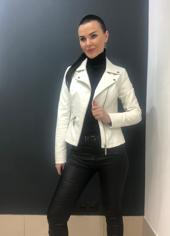 Куртка женская модель № К1600 меха малина