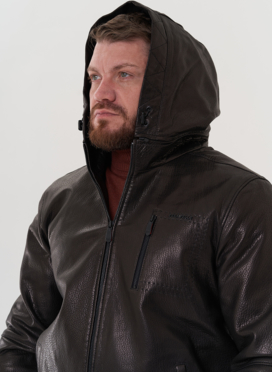 Куртка черного цвета из натуральной кожи