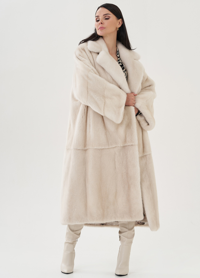 Белая шуба из аукционной норки модель № 24965 универмаг малина