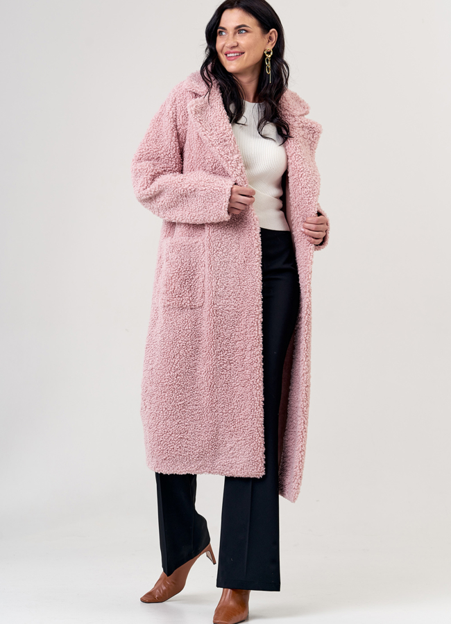 Пальто из эко меха розового цвета с английским воротником модель № 19435 меха малина