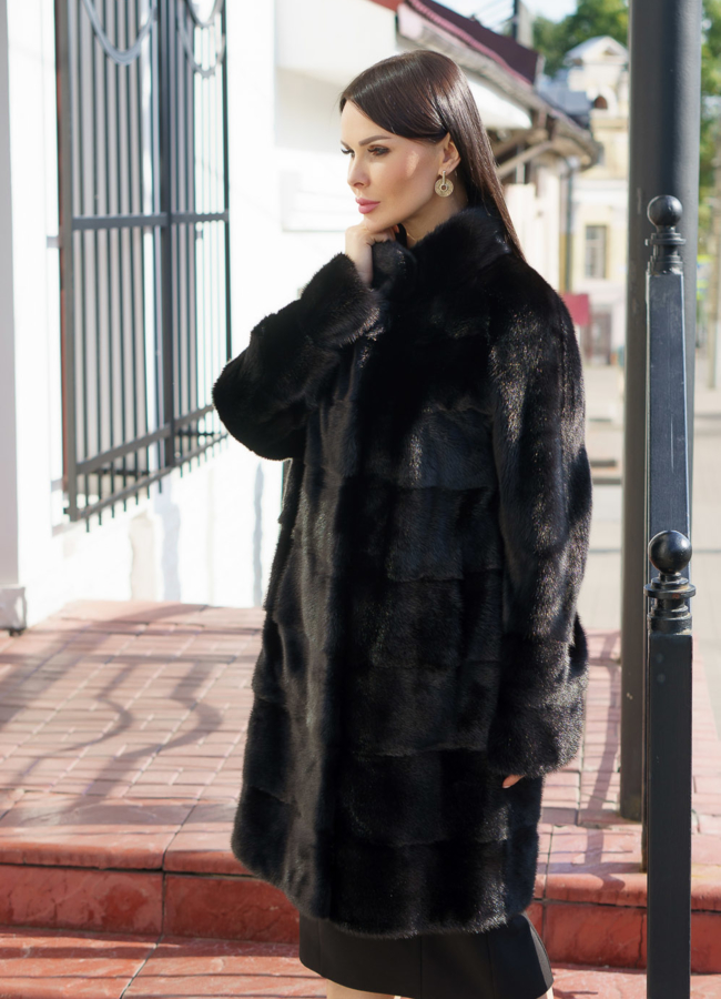 Норковая шуба со стойкой модель № 1045 универмаг малина