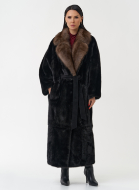 Норковая шуба с английским воротником из меха куницы