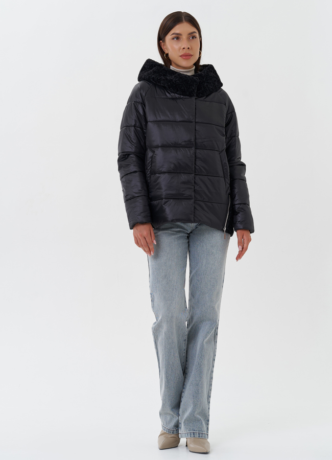 Комбинированный пуховик черного цвета с капюшоном модель № 27656 в кредит