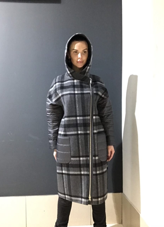 Комбинированное пальто серого цвета модель № 3436 в кредит