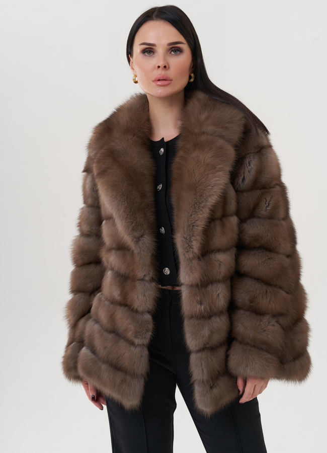 Шуба из куницы с английским воротником  модель № 26039 универмаг малина