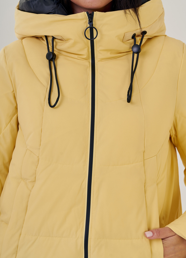 Женский пуховик с капюшоном  модель № 3316 универмаг малина