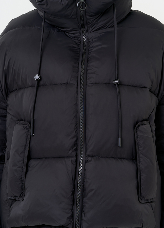 Женский короткий пуховик черного цвета модель № 31589 универмаг малина Женский короткий пуховик черного цвета модель № 31589 универмаг малина