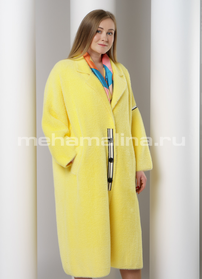 Кардиган oversize желтого цвета модель № 703 меха малина