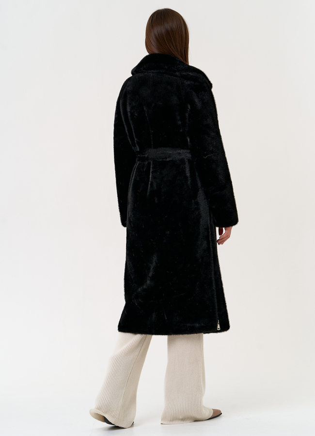 Женское пальто из эко меха с декоративными молниями модель № 31217 в кредит Женское пальто из эко меха с декоративными молниями модель № 31217 в кредит