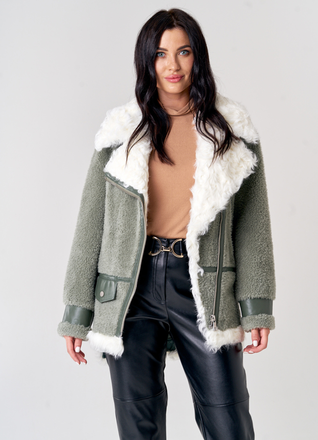 Женская косуха из шерсти модель № 21148 меха малина