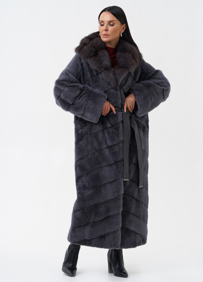 Шуба из норки с капюшоном из куницы модель № 29252 универмаг малина