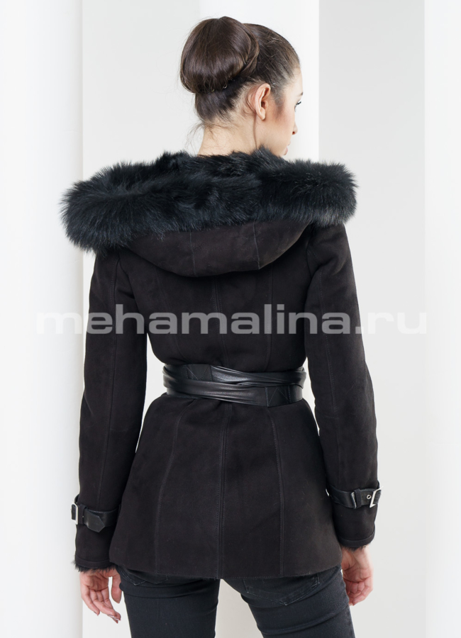 Укороченная дубленка с капюшоном модель № D-144 в кредит