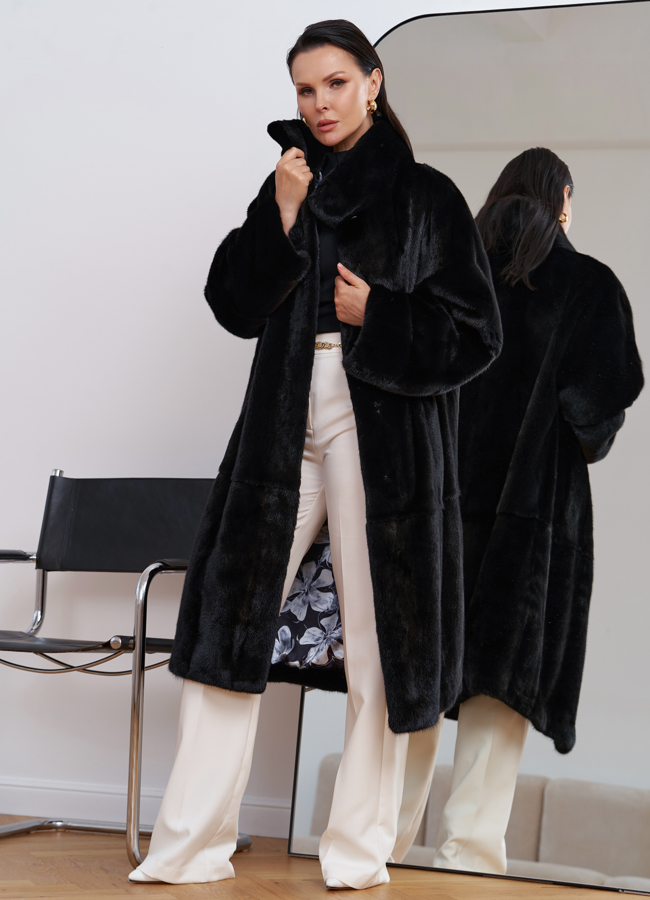 Классическая шуба из меха норки черного цвета модель № 27545 универмаг малина