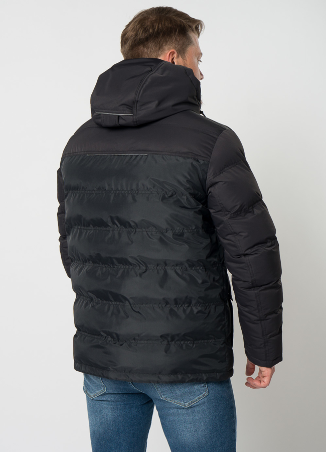 Пуховик мужской в черном цвете с капюшоном модель № 21710 в рассрочку