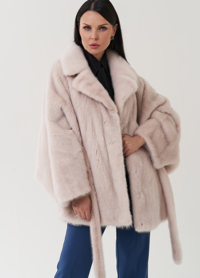 Шуба в цвете пудра с английским воротником модель № 24820 универмаг малина