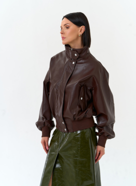 Женская куртка бомбер из эко кожи
