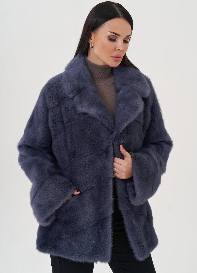 Шуба из норки с английским воротником  модель № 81030 универмаг малина