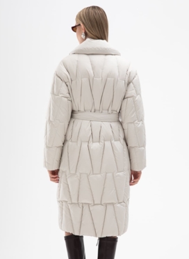 Женский пуховик с английским воротником