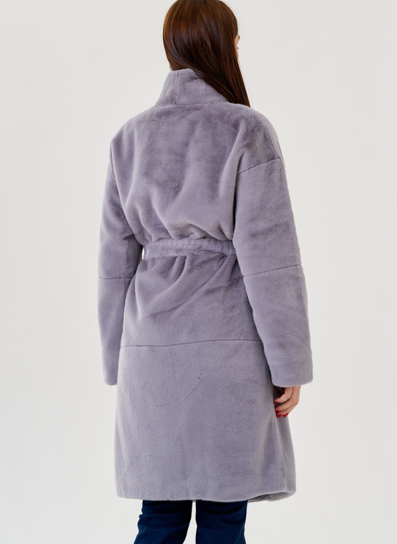 Женское пальто из искусственного меха 