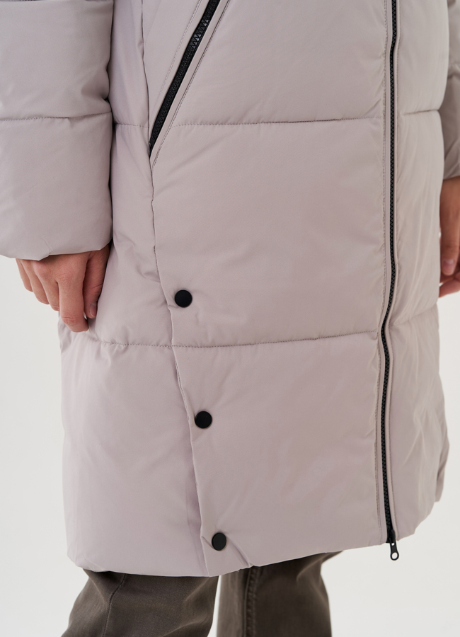 Женский пуховик с капюшоном  модель № 25718 универмаг малина